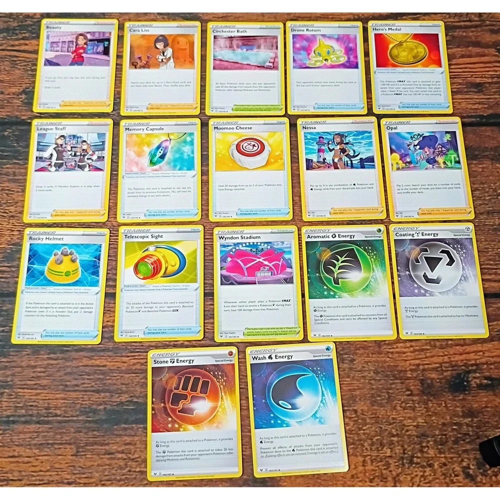 Pokemon TCG Vivid Voltage 116 Card Bulk Lot Charmander Flareon Vaporeon Jolteon